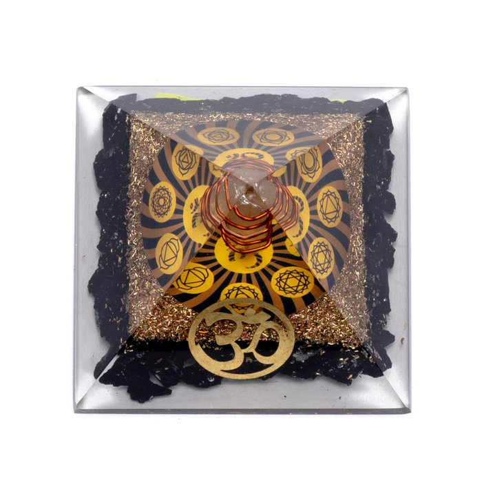 Orgoniet chakra piramide zwarte toermalijn met ohm