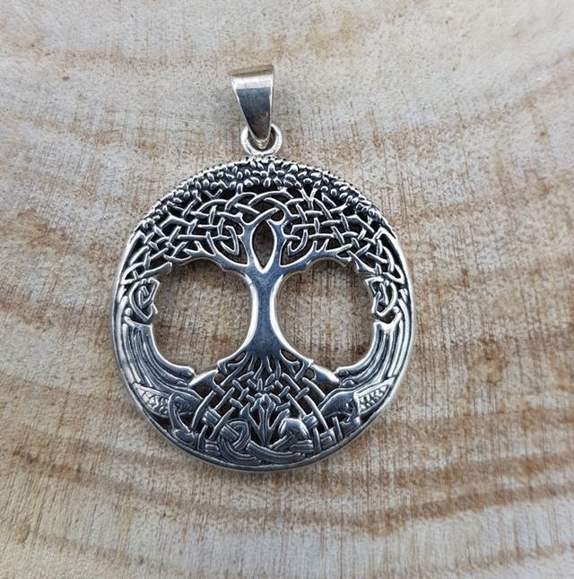 https://cdn.webshopapp.com/shops/259273/files/434283898/file.jpg