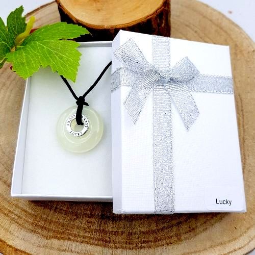 https://cdn.webshopapp.com/shops/259273/files/453299908/file.jpg