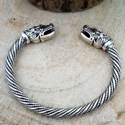 https://cdn.webshopapp.com/shops/259273/files/456793679/file.jpg