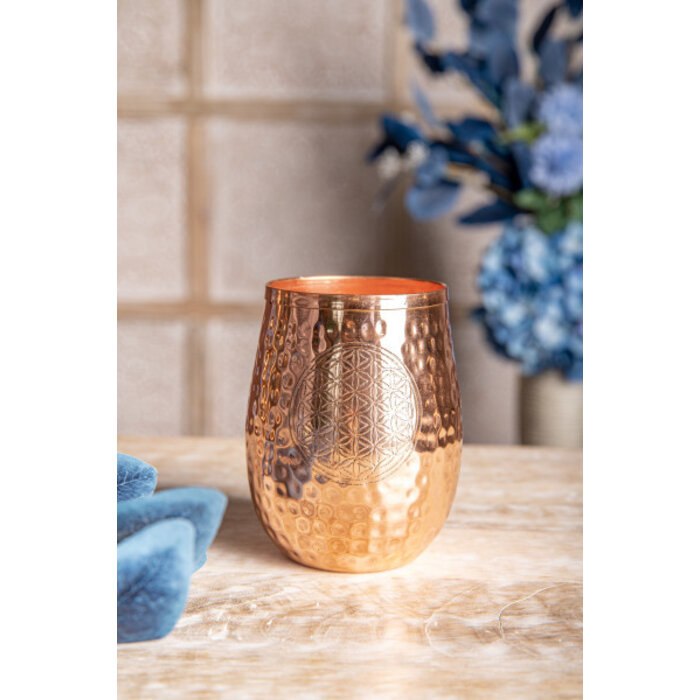 Koperen drinkbeker met levensbloem