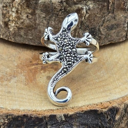 https://cdn.webshopapp.com/shops/259273/files/476996429/file.jpg