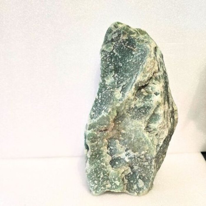 Ruwe Aventurijn Groen Steen – ca. 2250 gram