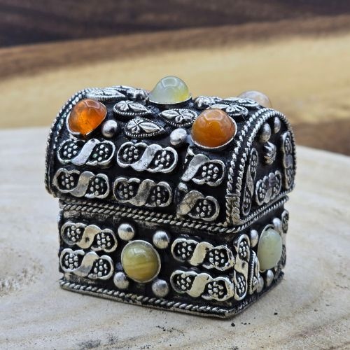 https://cdn.webshopapp.com/shops/259273/files/496777101/file.jpg