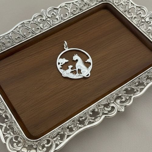 https://cdn.webshopapp.com/shops/259273/files/498133406/file.jpg