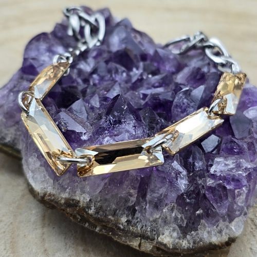 https://cdn.webshopapp.com/shops/259273/files/498241520/file.jpg