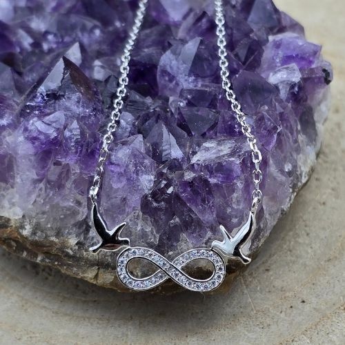 https://cdn.webshopapp.com/shops/259273/files/498286496/file.jpg