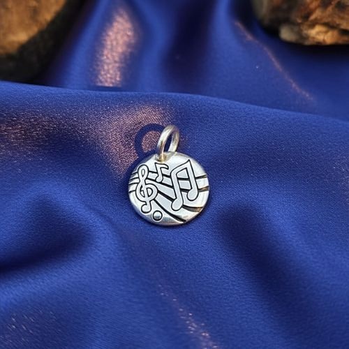 https://cdn.webshopapp.com/shops/259273/files/498399431/file.jpg