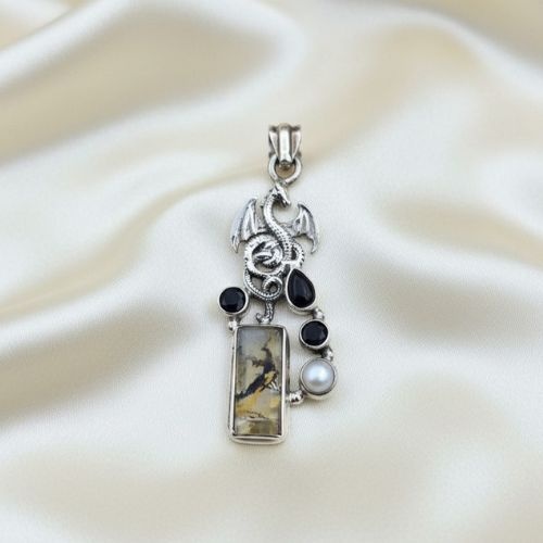 https://cdn.webshopapp.com/shops/259273/files/498527901/file.jpg