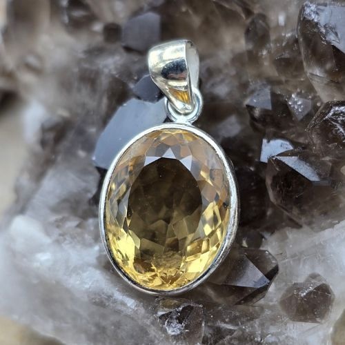 https://cdn.webshopapp.com/shops/259273/files/498634240/file.jpg