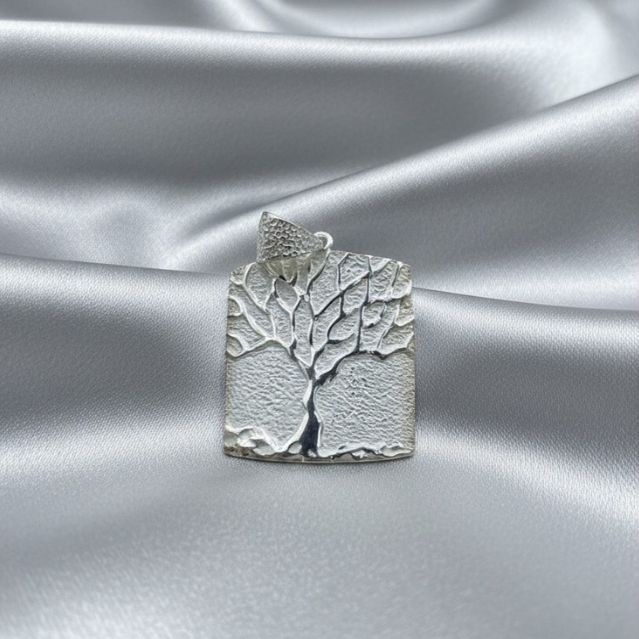 https://cdn.webshopapp.com/shops/259273/files/498967387/file.jpg