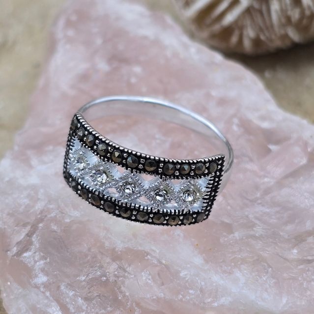 https://cdn.webshopapp.com/shops/259273/files/498969089/file.jpg