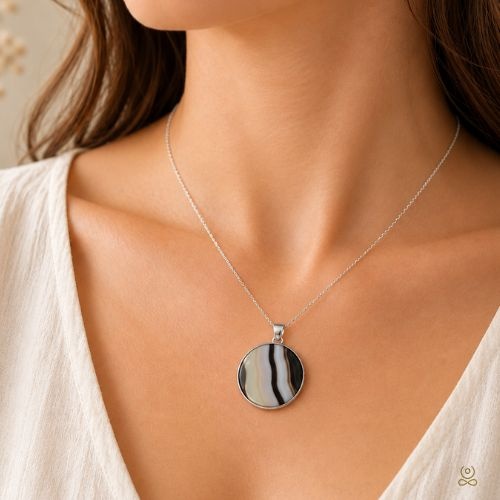 https://cdn.webshopapp.com/shops/259273/files/500178988/file.jpg