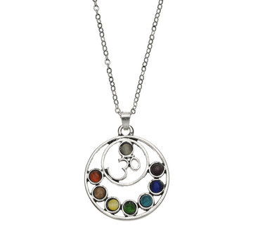 Chakra hanger met ohm symbool