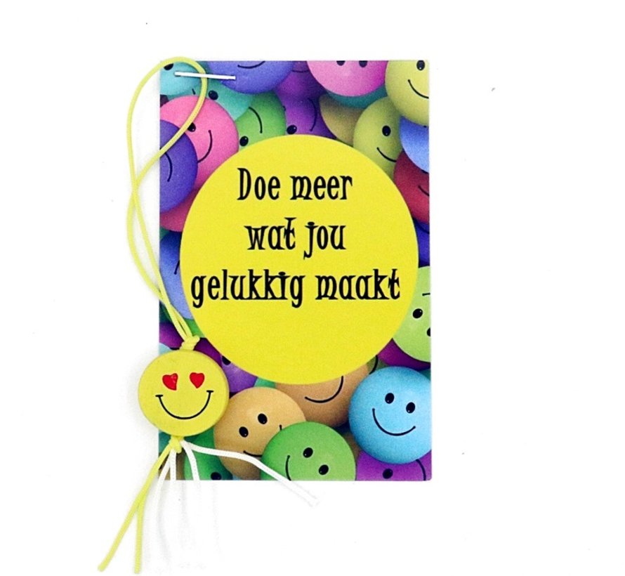 Kaartje met smiley gelukspoppetje -Doe meer wat jou gelukkig