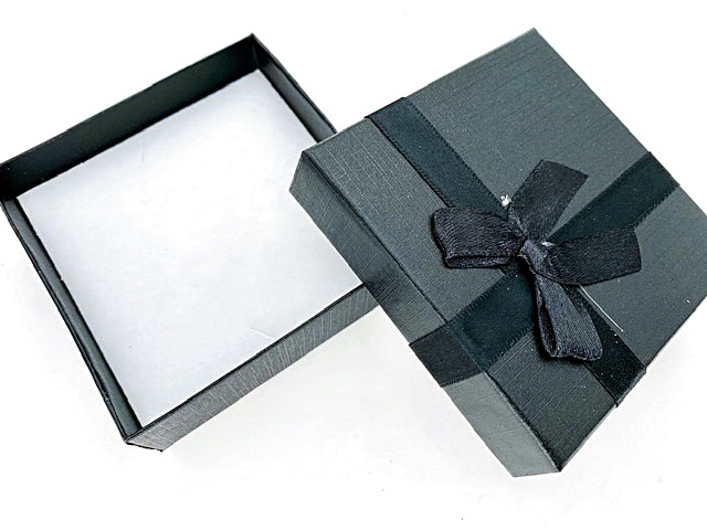 https://cdn.webshopapp.com/shops/259274/files/302713434/file.jpg
