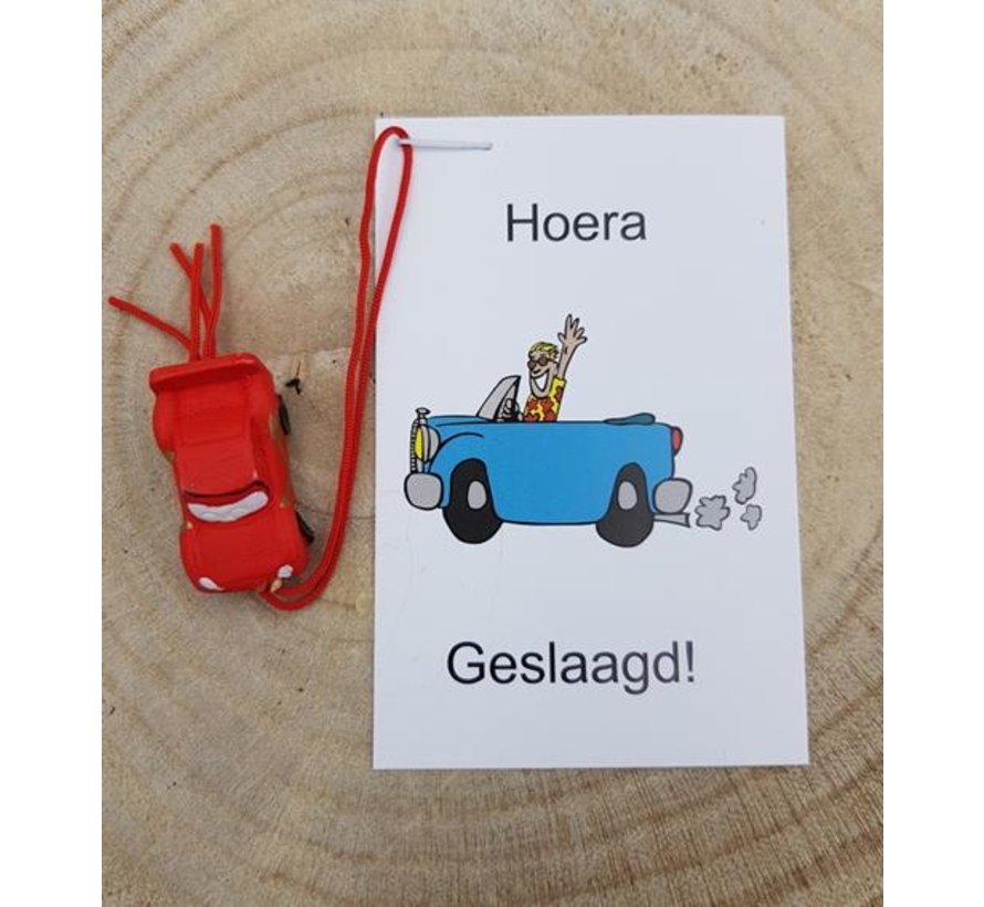 Kaartje met auto - Hoera Geslaagd!