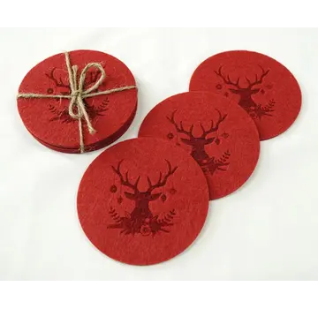 Onderzetters set van 4 van vilt met rendiermotief