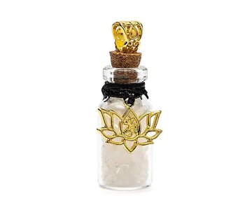 Geschenkflesje aan koord met bergkristal en lotusbloem