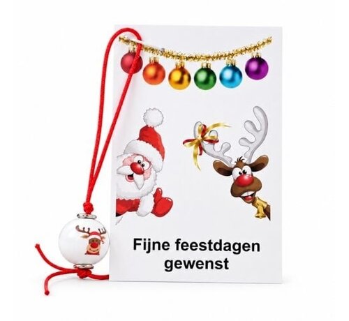 Kerstkaartje met kerstbalhangertje met rendier – klein kerstcadeautje om uit te delen