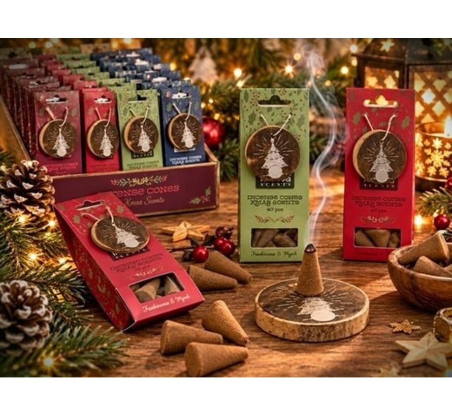 Kerst Wierookkegels met Houten Houder – 4 Geuren Assorti.