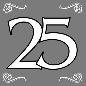 Servetten 25 jaar zilverkleurig Servetten 25 jaar zilverkleurig