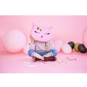 Pinata Kat roze