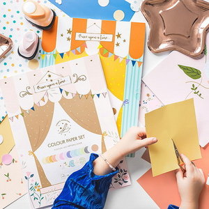 Knutselpapier gekleurd en met print 34 stuks