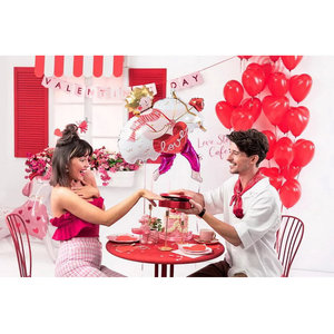 Servetten hart rood met goudkleurig randje Servetten hart rood met goudkleurig randje