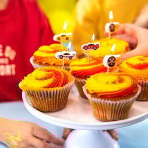 Kaarsjes autorace fire wheels 5  stuks