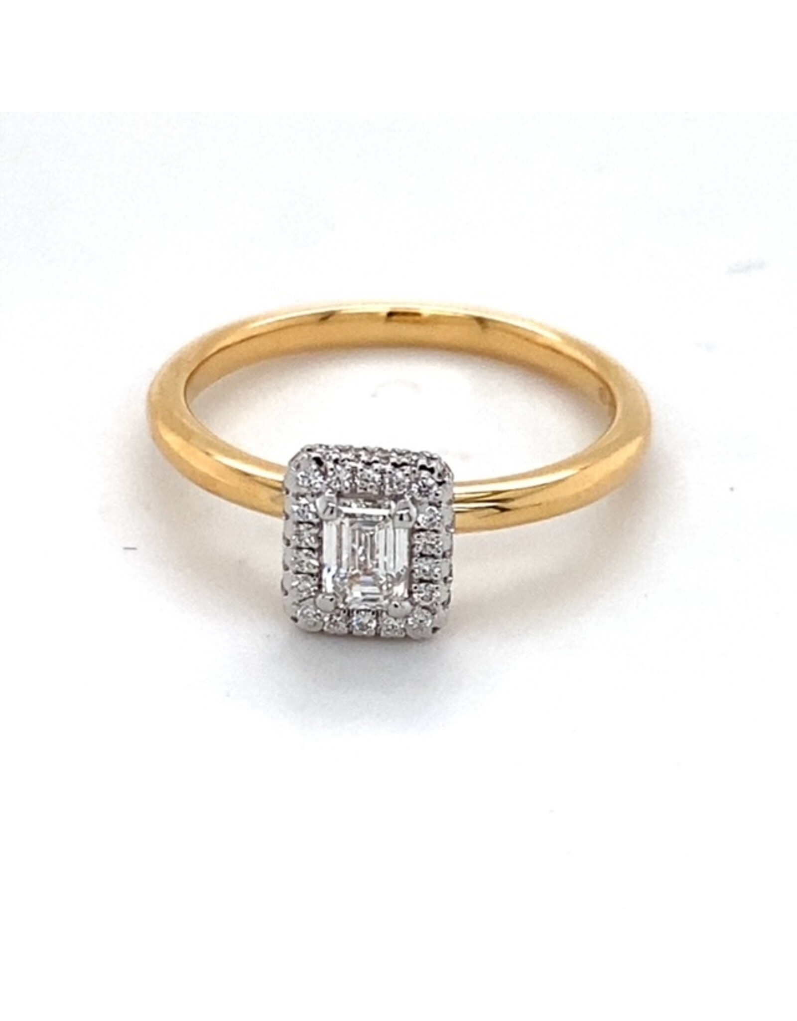Ring geel goud diamant (smaragdslijpsel)