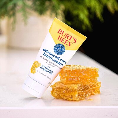 Burt's Bees Hand Cream Advanced Care voor zeer droge, schrale huid