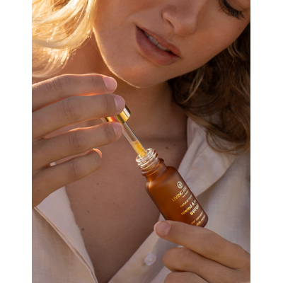 Living Nature Rewind & Repair Serum
