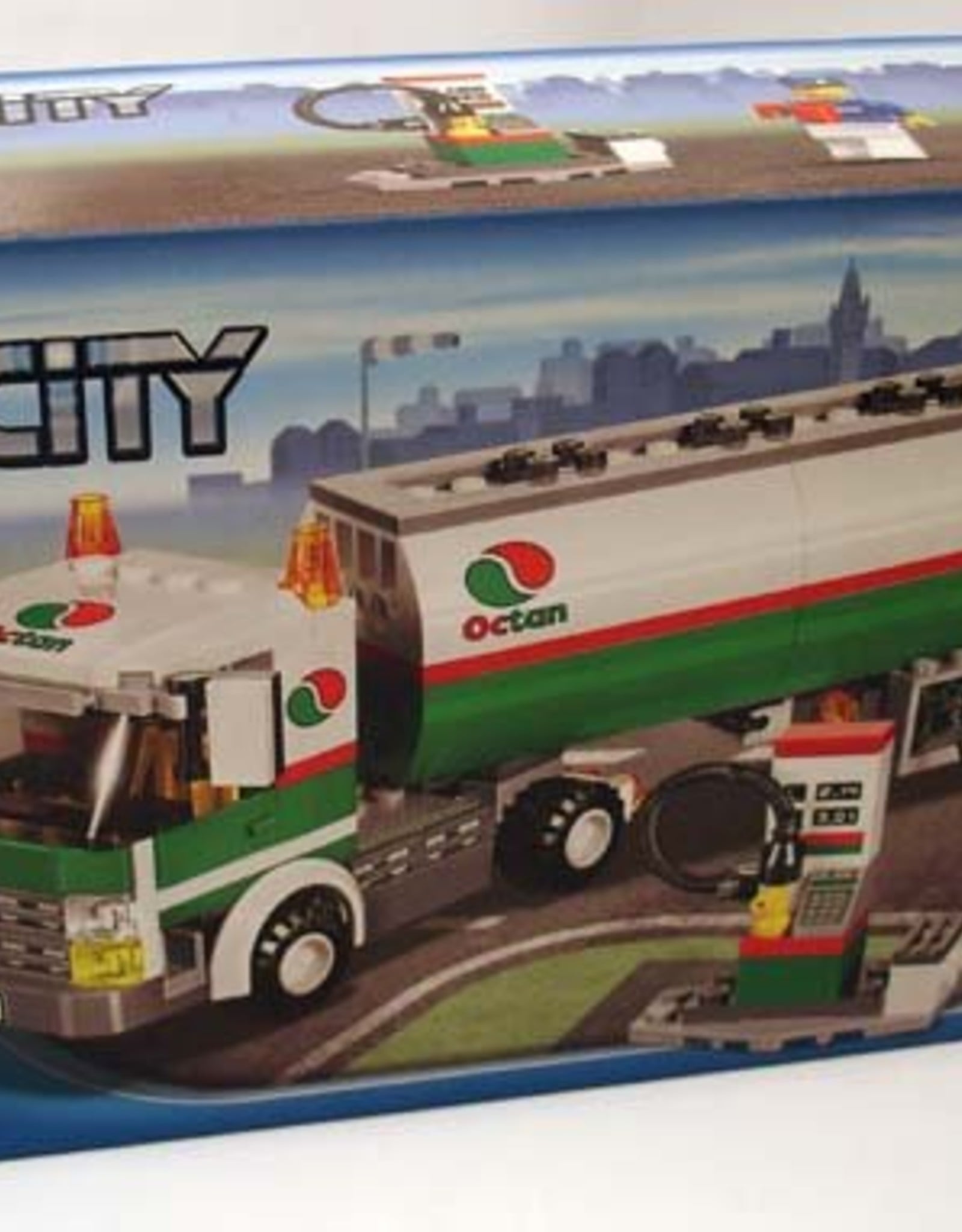 LEGO LEGO 3180 Tank Truck CITY