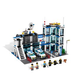 LEGO 7498 Politiebureau groot CITY