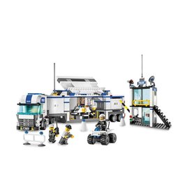 LEGO 7743 Politie Vrachtwagen + controlepost + quad CITY