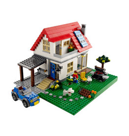 LEGO 5771 Hillside House  CREATOR