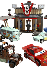 LEGO LEGO 8487 Flo's V8 Café {Cafe}  CARS