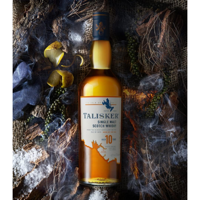 Talisker 10 Years Single Malt Scotch Whisky in Giftbox