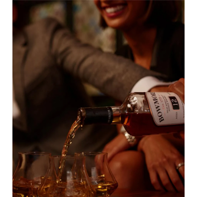 Bowmore 12 Year Single Malt 70CL In Giftbox