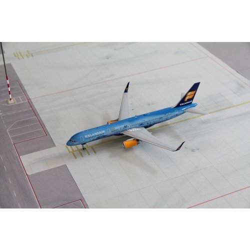 Gemini Jets 1:200 Icelandair "Vatnajökull" B757-200 Gemini Jets 1:200 Icelandair "Vatnajökull" B757-200