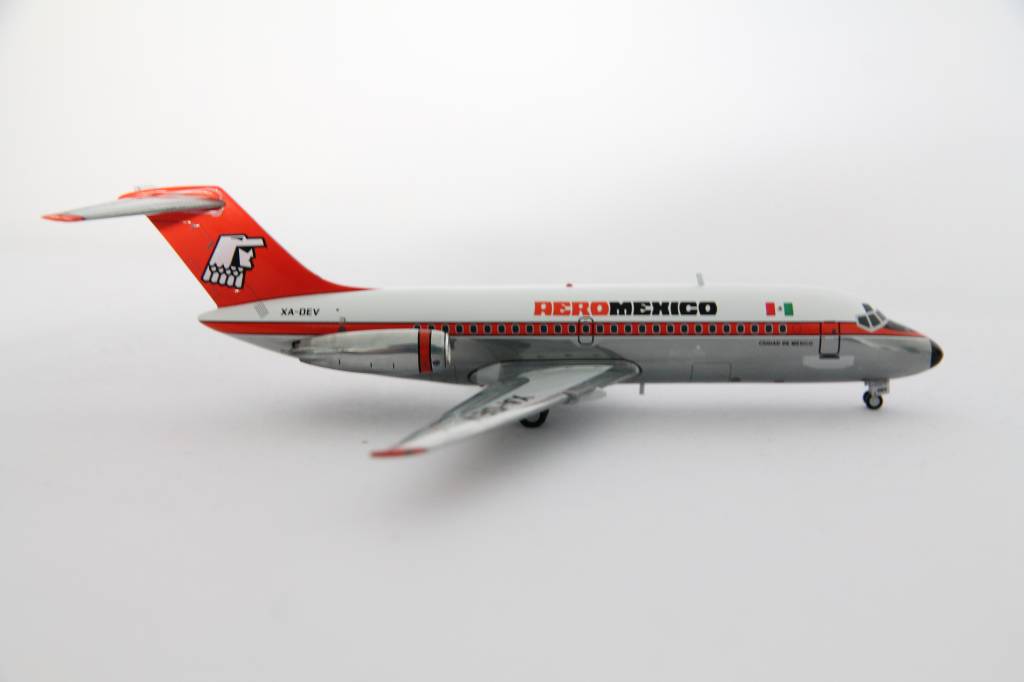 1 0 Aeromexico Mcdonnell Douglas Dc 9 15 Xa Dev Gemini0 G2amx315 Diecast Trading