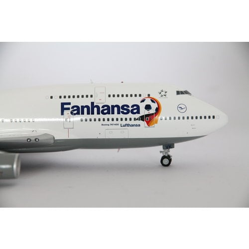 Herpa 1:200 Lufthansa "Fanhansa" B747-400