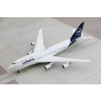 1:200 Lufthansa B747-400