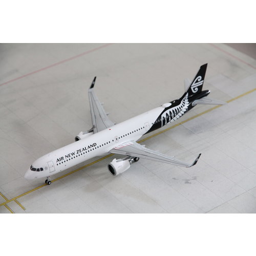 JC Wings 1:200 Air New Zealand A321NEO JC Wings 1:200 Air New Zealand A321NEO