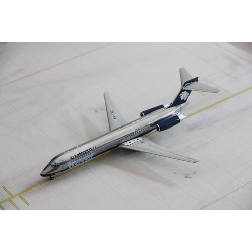 Gemini Jets 1:200 AeroMexico "Travel" MD-87 Gemini Jets 1:200 AeroMexico "Travel" MD-87