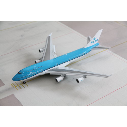 Gemini Jets 1:200 KLM B747-400 - Flaps Down Gemini Jets 1:200 KLM B747-400 - Flaps Down