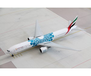 Gemini B777-300ER EXPO2020 1/200 モデルプレーン