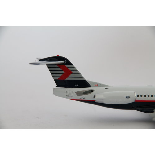 JC Wings 1:200 Inter Canadian Fokker 100