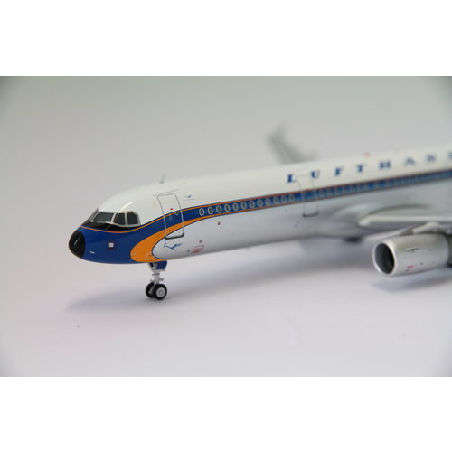 JFox 1:200 Lufthansa "retro" A321